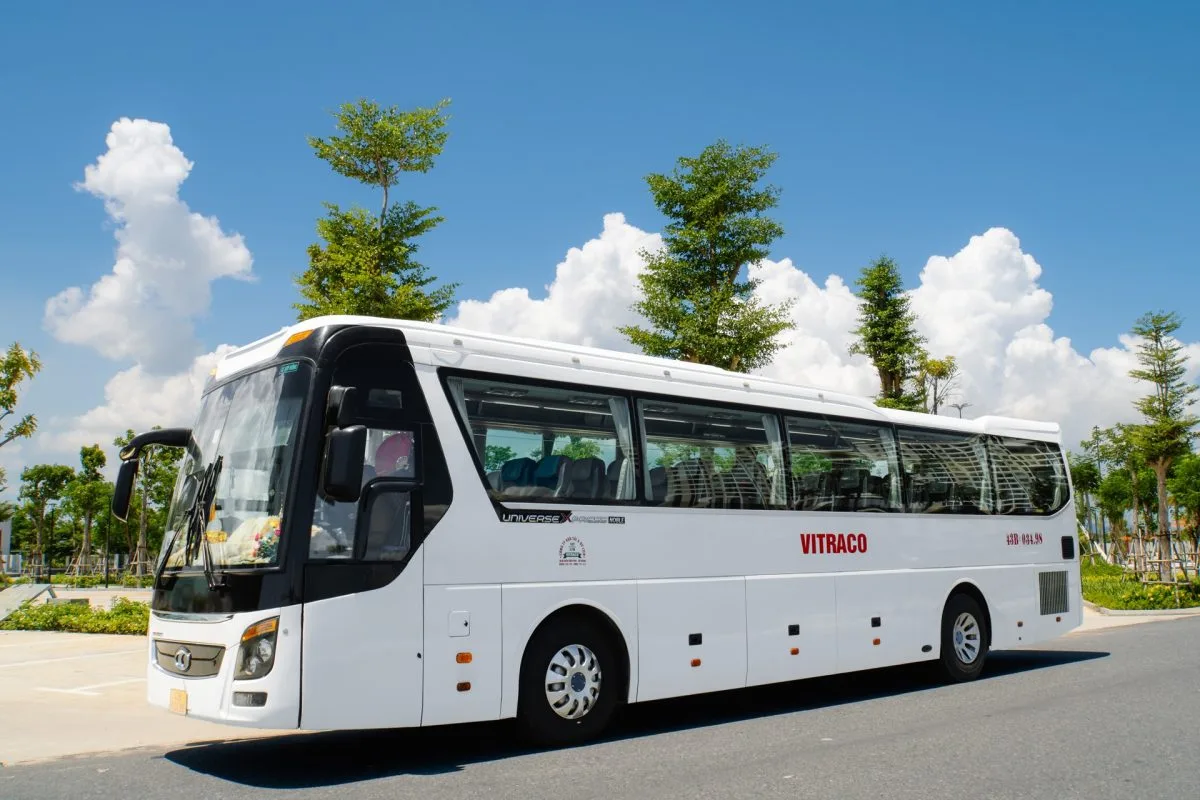 Xe 45 Chỗ - hình 1